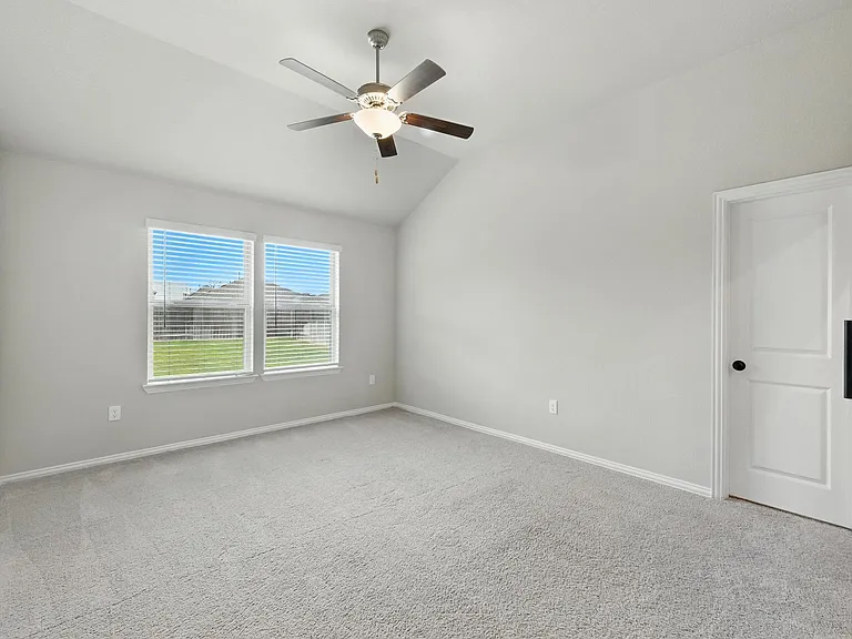 149 Hackberry Ln — Photo 13