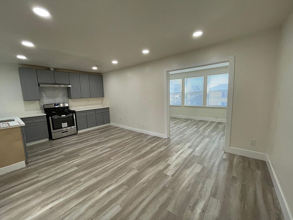 kitchen & Dinning