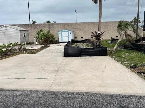 103 Bayou Dr Lot 103, Venice, FL 34285