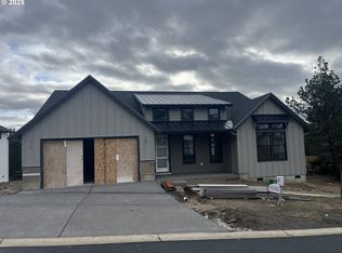 496 Meadows Dr, Manzanita, OR 97130