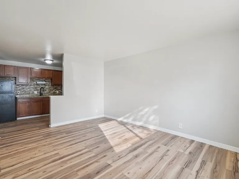 The Vista Heights Apartments — Photo 6