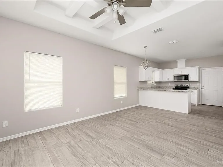 1723 Davenport St #2 — Photo 7