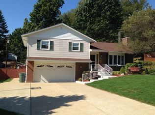 1015 Bellarbor Ave NW, Canton, OH 44708