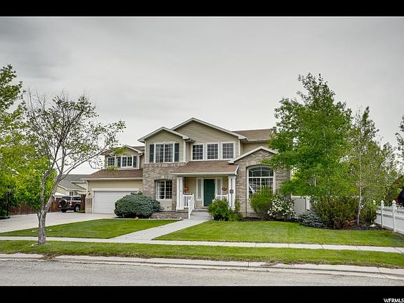 2nd image of 9237 S Granada Hills Dr