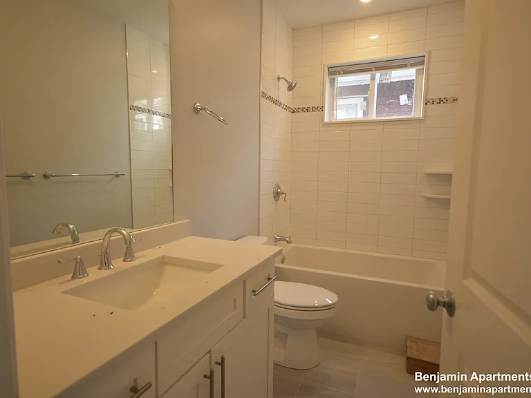 100 Brooks St #4 — Photo 12