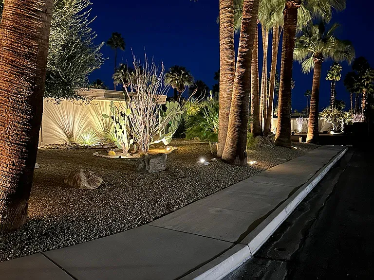 1580 Rojo Cir — Photo 49