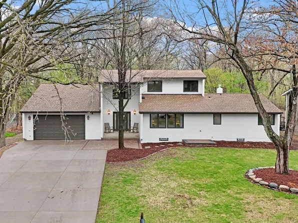 4866 Nottingham Pl, Shoreview, MN 55126