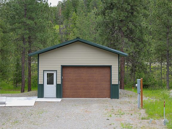 3rd image of 82 Salmon Dr