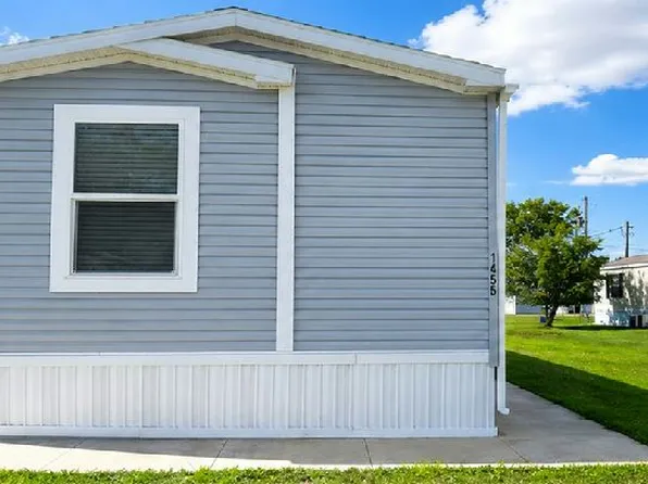 1455 East Dr #111, Alden, NY 14004