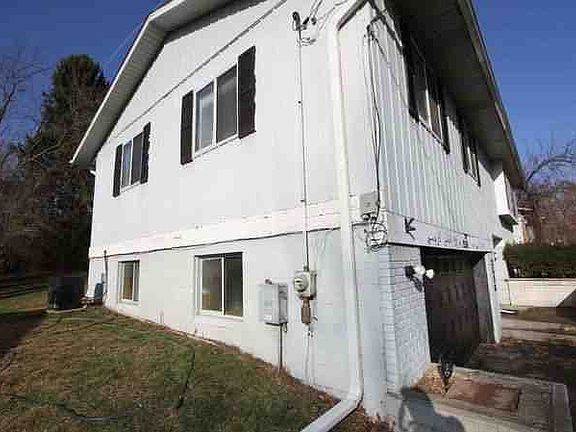 2nd image of 2536 Tricia Dr