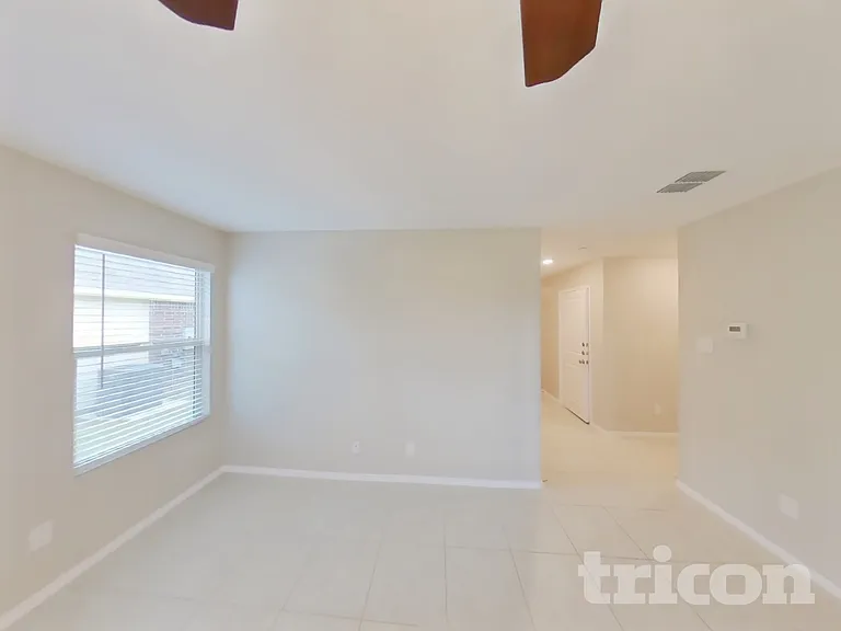 6340 Bristolwood Dr — Photo 2