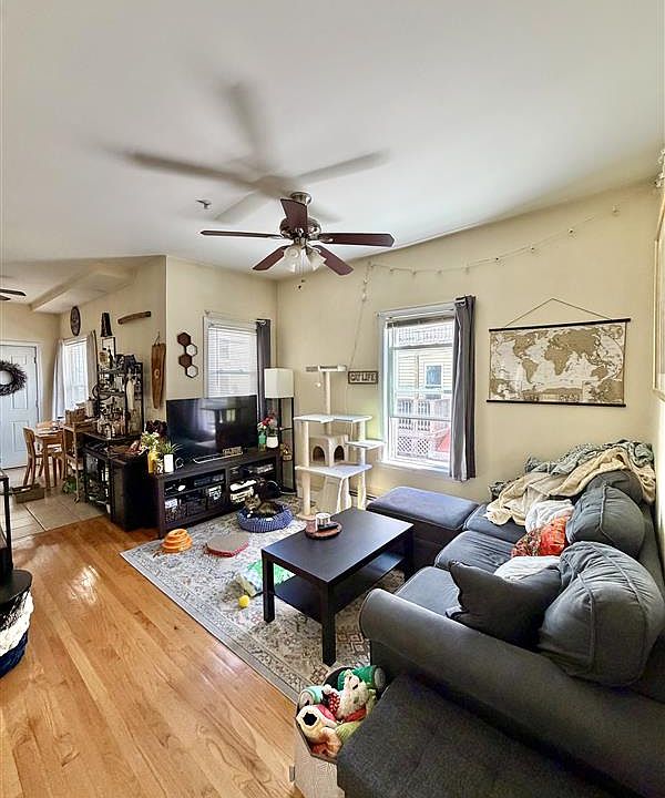 1st image of 15 Bonair St #A