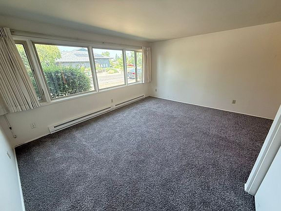 3rd image of 2600-2628 NW Tyler Ave #622-02-2608