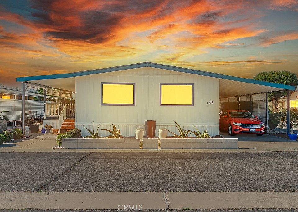 1st image of 1300 W Menlo Ave Space 155