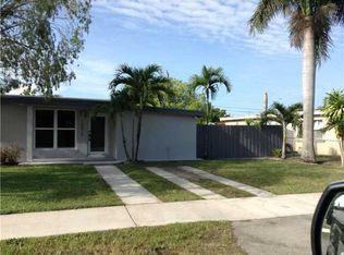 10970 SW 42nd Ter, Miami, FL 33165