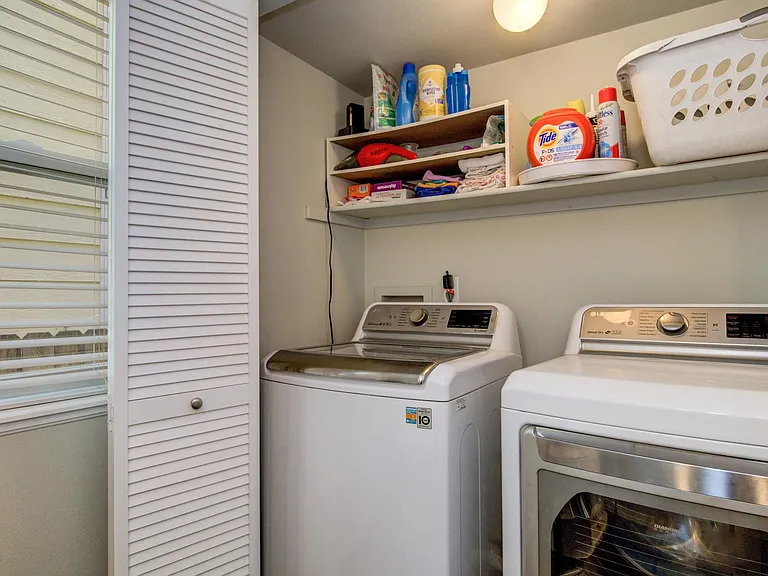 6526 Sproul Ln — Photo 14
