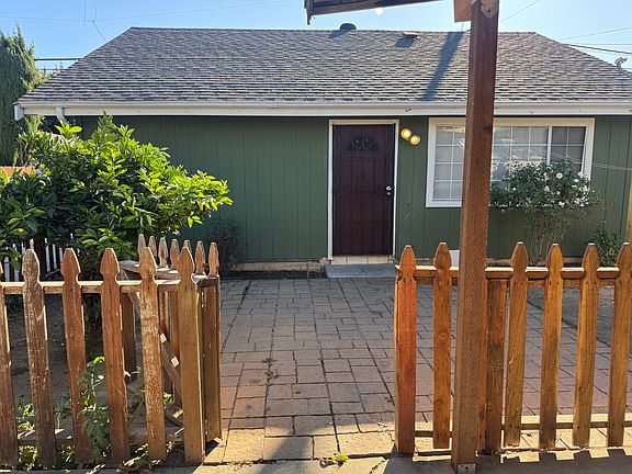5th image of 7131 Eigleberry St