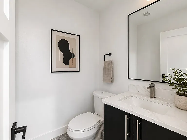 3200 Thomas Ave — Photo 9