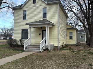 428 Charles St, Salina, KS 67401