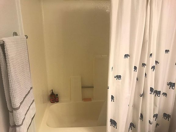 5th image of 158 Maegan Pl
