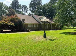 239 Fm 114, De Kalb, TX 75559