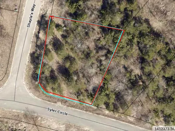 000 Skyler Circle, Hollister, MO 65672