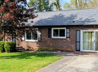 708 Mulberry Dr, Maryville, TN 37804