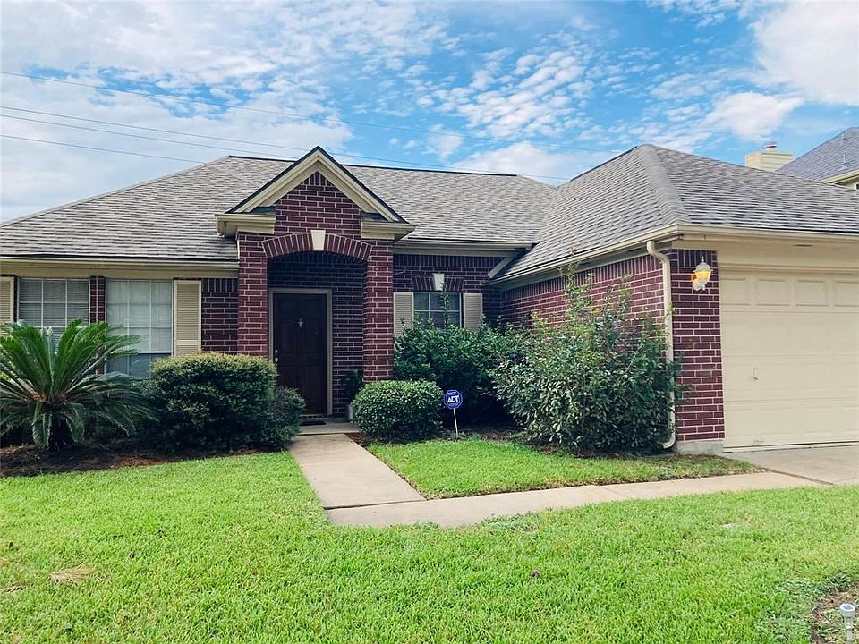 1st image of 20430 Drakewood Dr