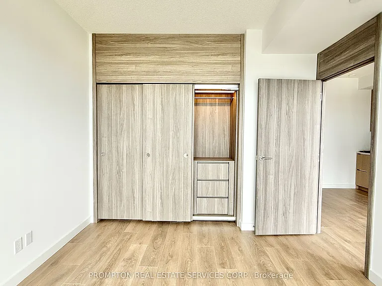 18 Esther Shiner Blvd #1003 — Photo 11
