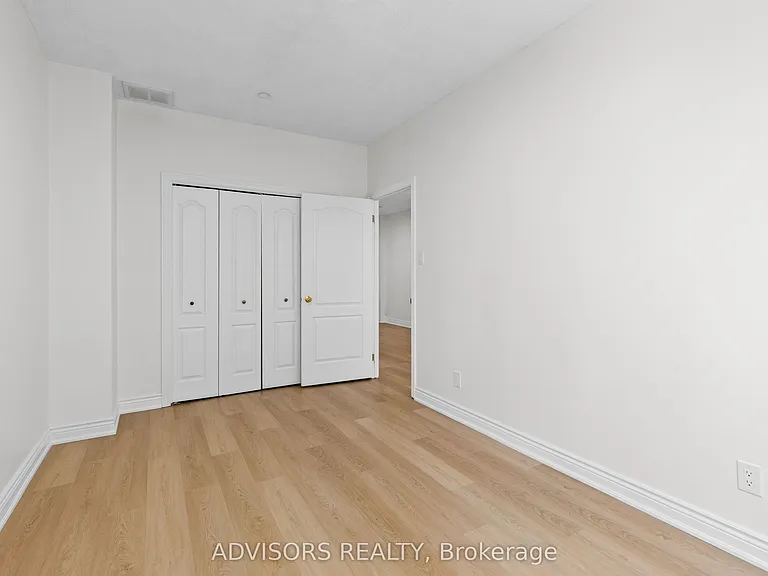 393 King St W #1207 — Photo 7