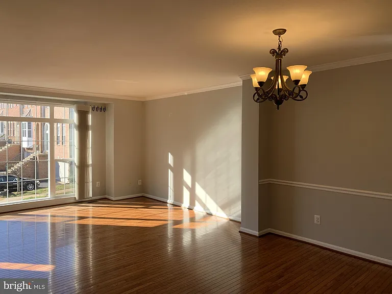 3384 Governors Crest Ct — Photo 8