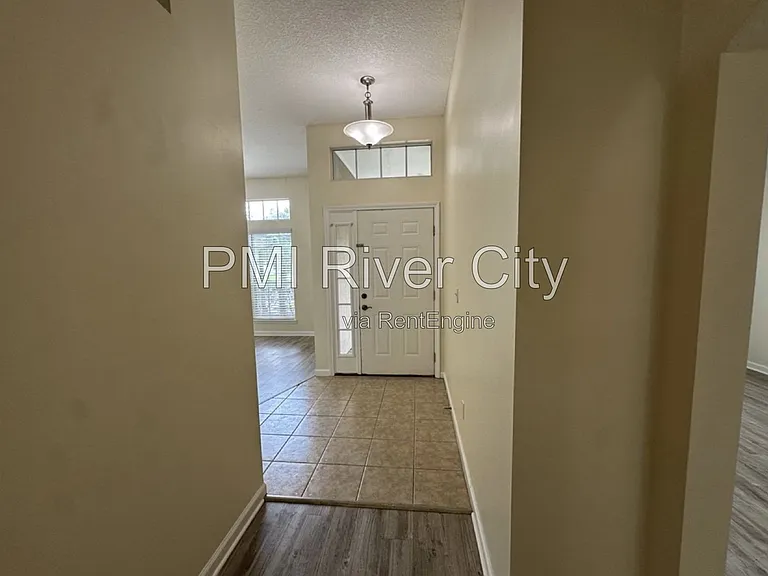 533 Alice Cove Ct — Photo 21