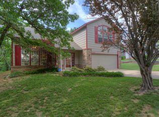 7353 W 36th St, Tulsa, OK 74107