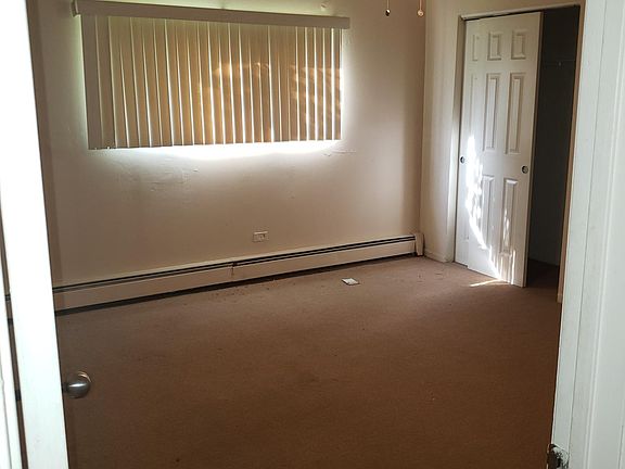 2nd image of 13717 S Stewart Ave APT 1E