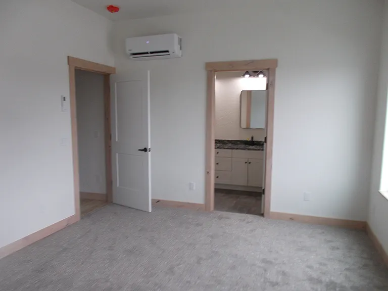 1186 Edington Ave — Photo 18