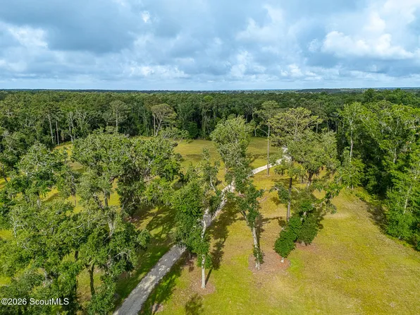 22 Carriage Dr #24, Saint Simons Island, GA 31522