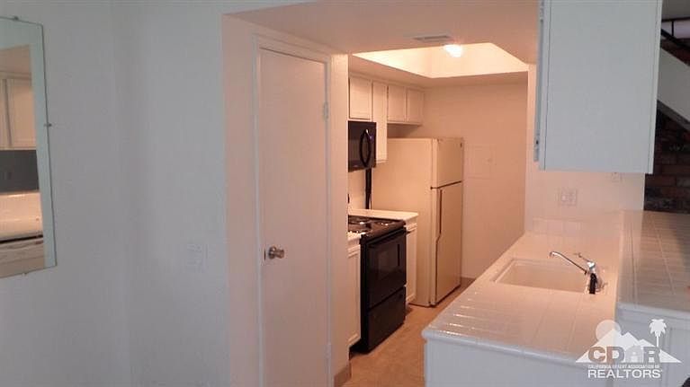 1st image of 72616 Edgehill Dr Unit 3