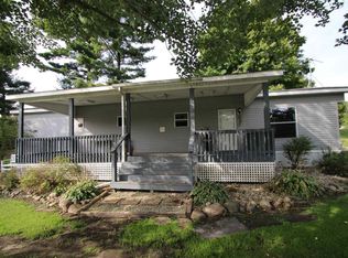 16433 12b Rd, Plymouth, IN 46563