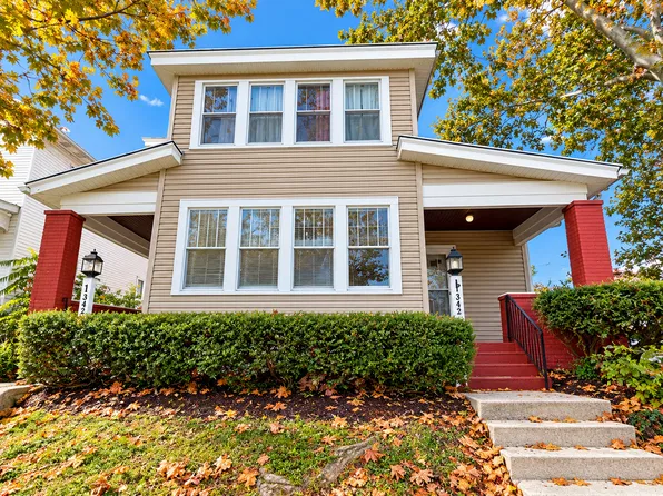 3421 5th Avenue (Full Service), 3421 5th Ave, Beaver Falls, PA 15010