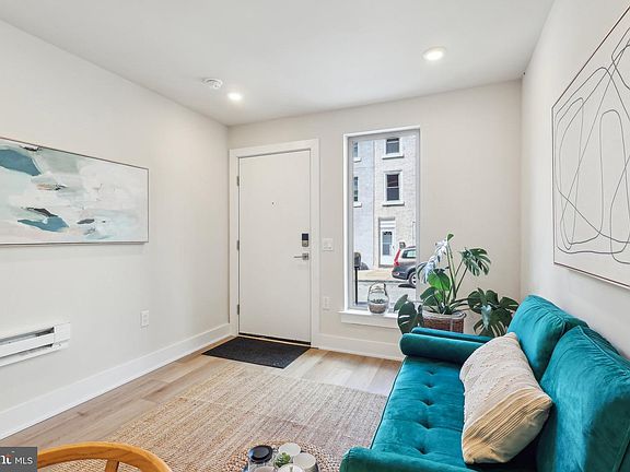 3rd image of 3205 N 35th St #9