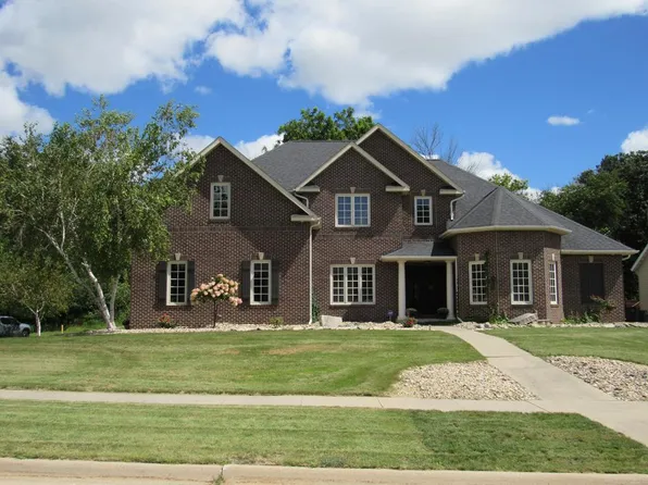 1751 Jonathan Dr, Fort Dodge, IA 50501