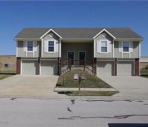 1st image of 2524-2526 Bent Oak Ct