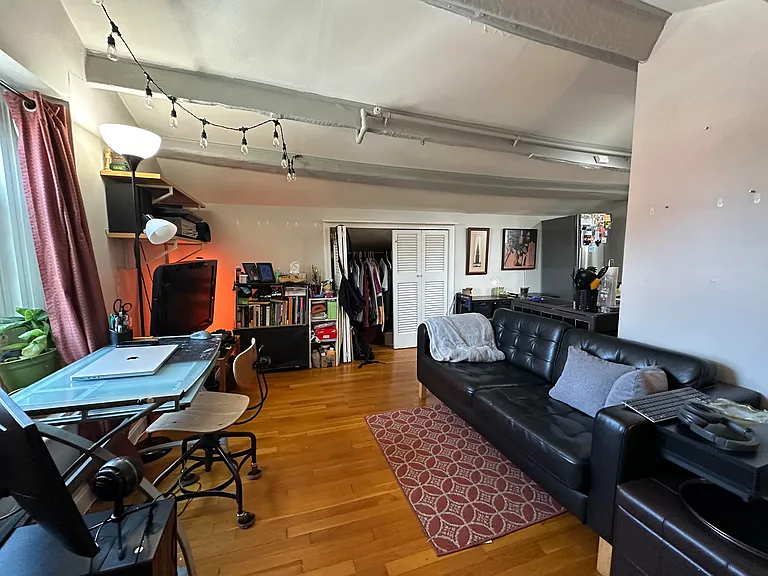 61 Hancock St #8 — Photo 3