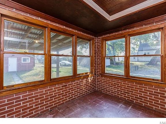 Enclosed Back Porch