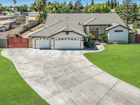 10901 Melocoton Ct, Bakersfield, CA 93312