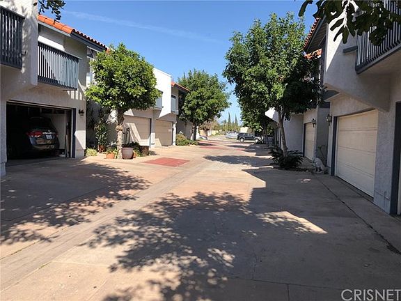 2nd image of 20601 Roscoe Blvd Unit H