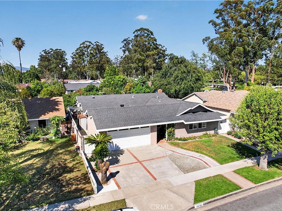 1st image of 24781 Belgreen Pl
