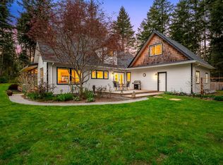 2300 Waveland Rd, Comox Valley, BC V9J 1X4