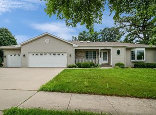 3621 E Court St, Iowa City, IA 52245