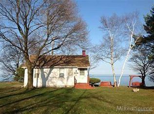 5182 Lakeshore Rd, Deckerville, MI 48427